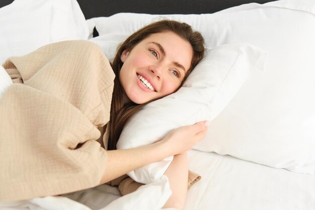 Jak wybrać idealną poduszkę do zdrowego snu